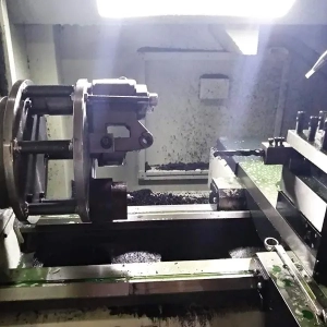 CNC lathe for the post processing of cast parts