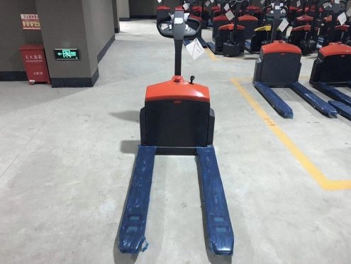 electric pallet jacks in china